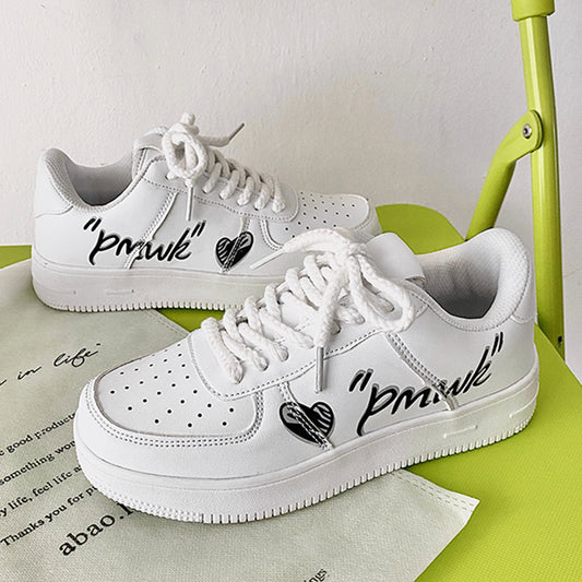 Low Cut Small White Shoe Man