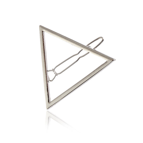 Straight side triangle silver