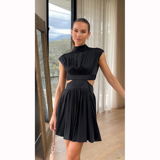 Short-Black
