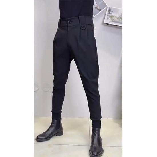 1853 black