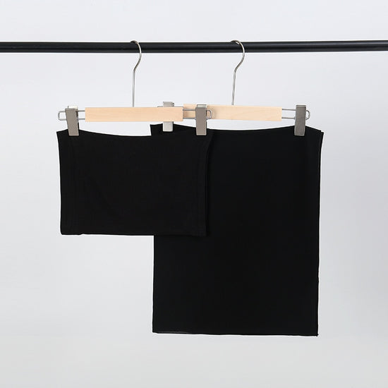 01 Black